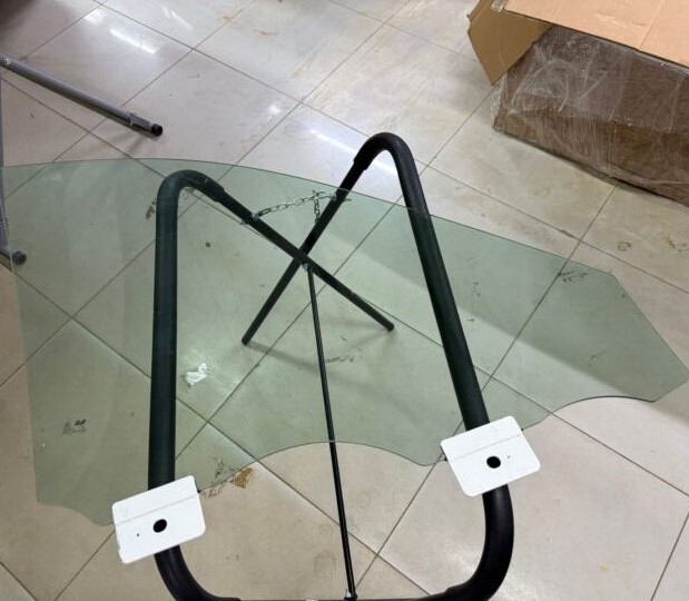 Lixiang L6 Qapı Şüşəsi Qabaq Sol
