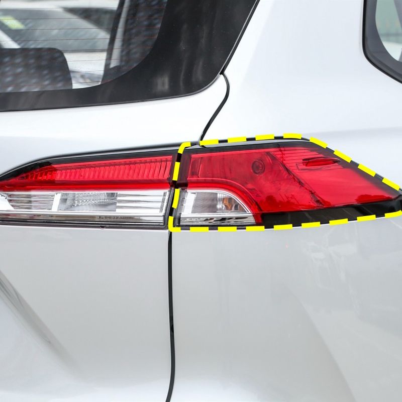 Toyota Cross Arxa Fara Sağ