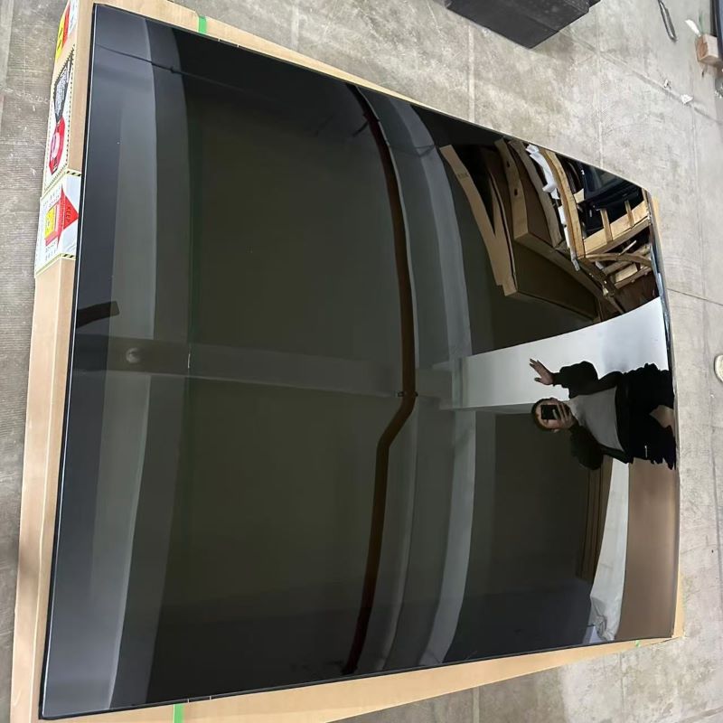 Lixiang L6 arxa lyuk şüşəsi