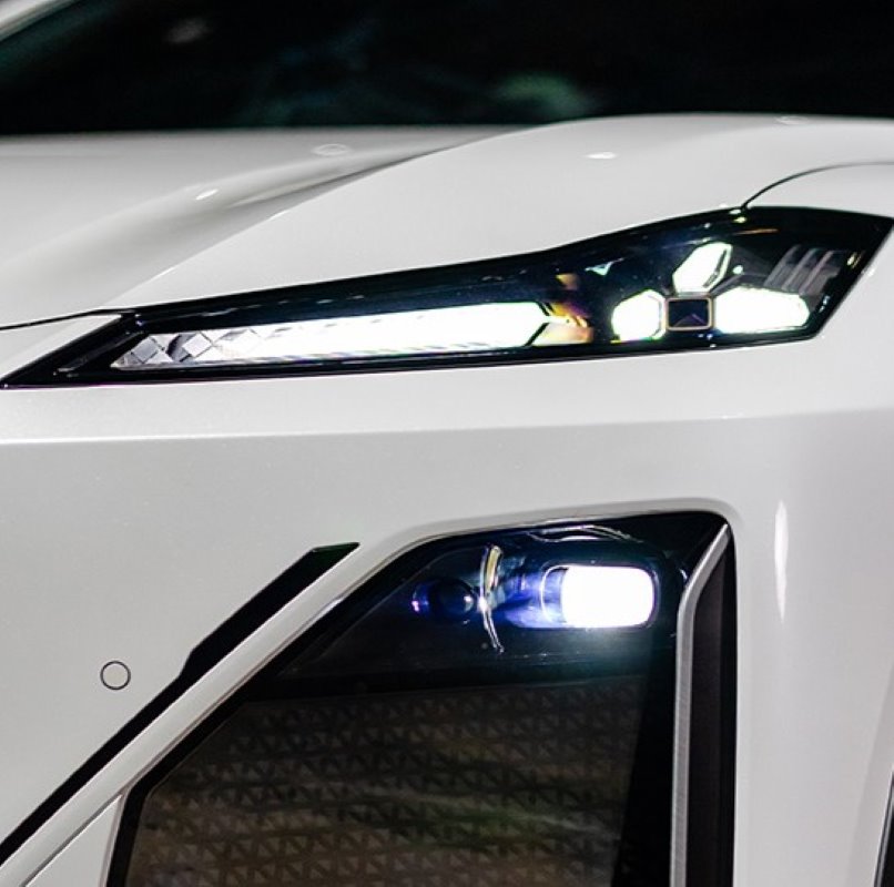 Changan Deepal S07 Dumanni Sağ