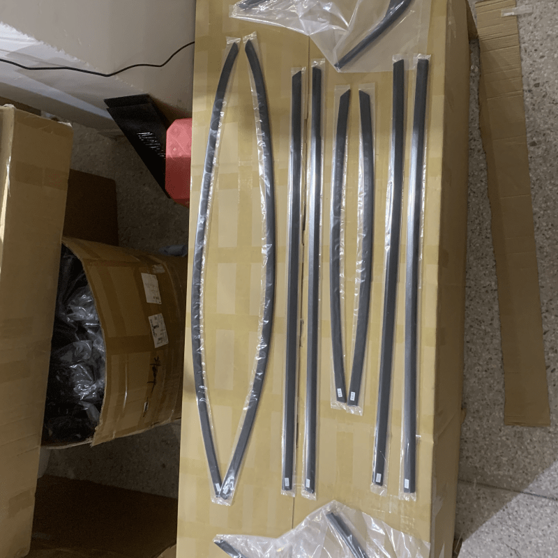 Pəncərə bəzəyi Byd Song Plus