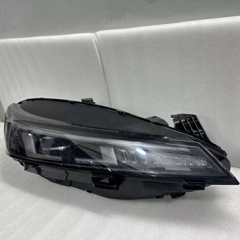 Changan A05 Fara Sol