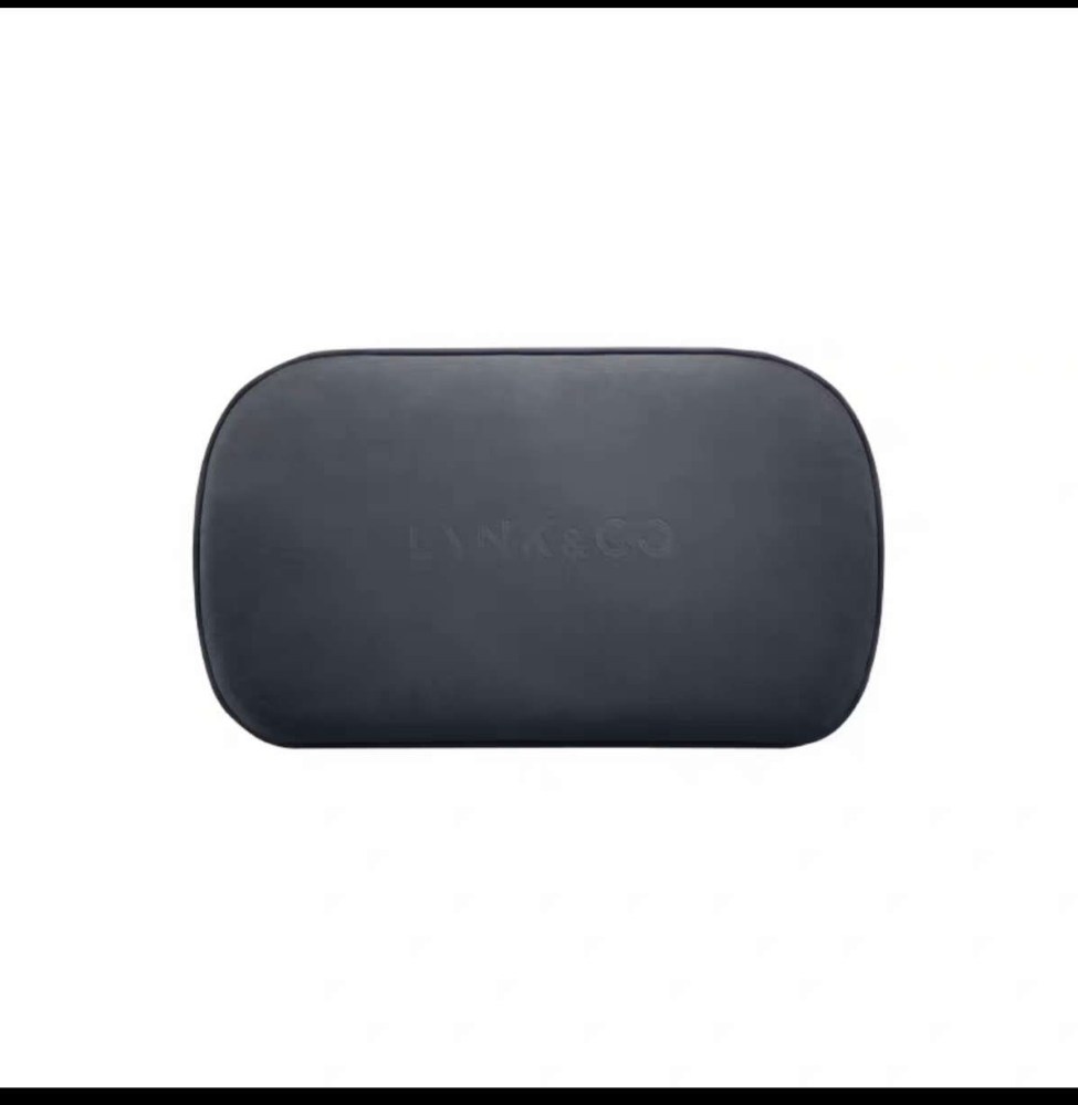 Lynk&Co 900 Yastıq