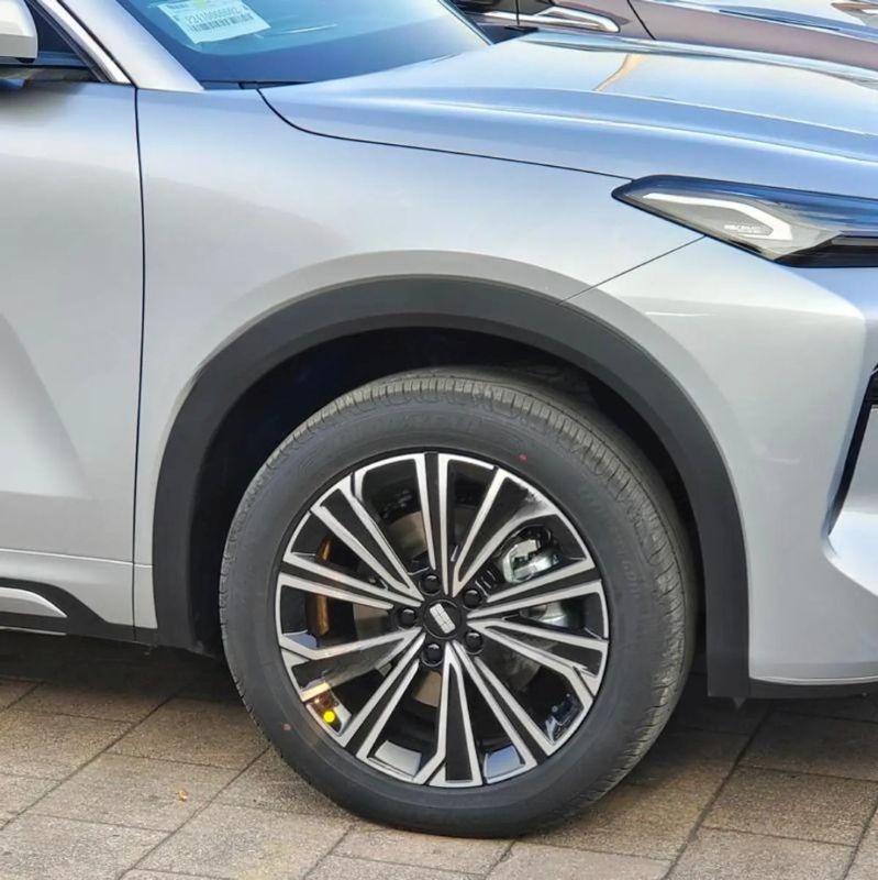 Geely Galaxy Starship 7 Qanad Qabaq Sağ