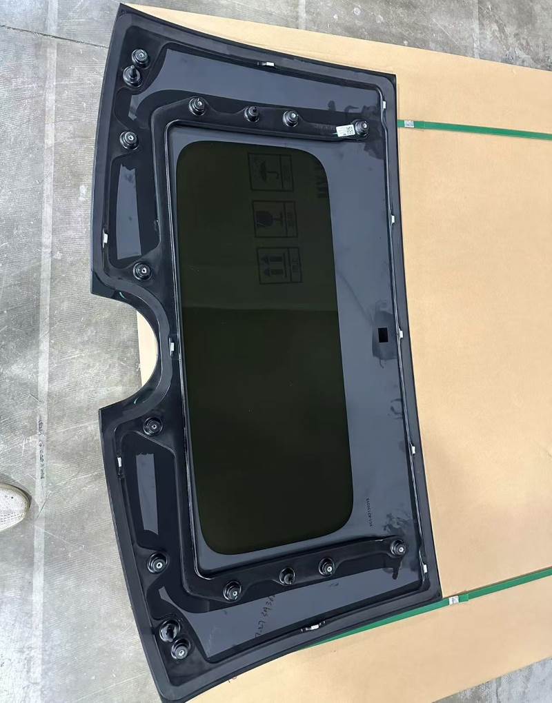 Lixiang L9 Max 23, Ultra Max 24 Qabaq Lyuk