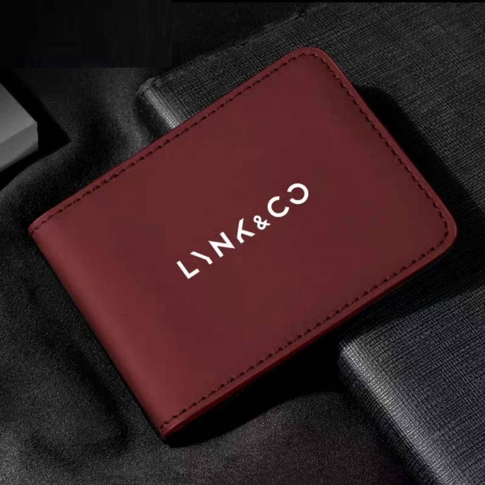 Lynk/Co 900 Sənəd Qabı