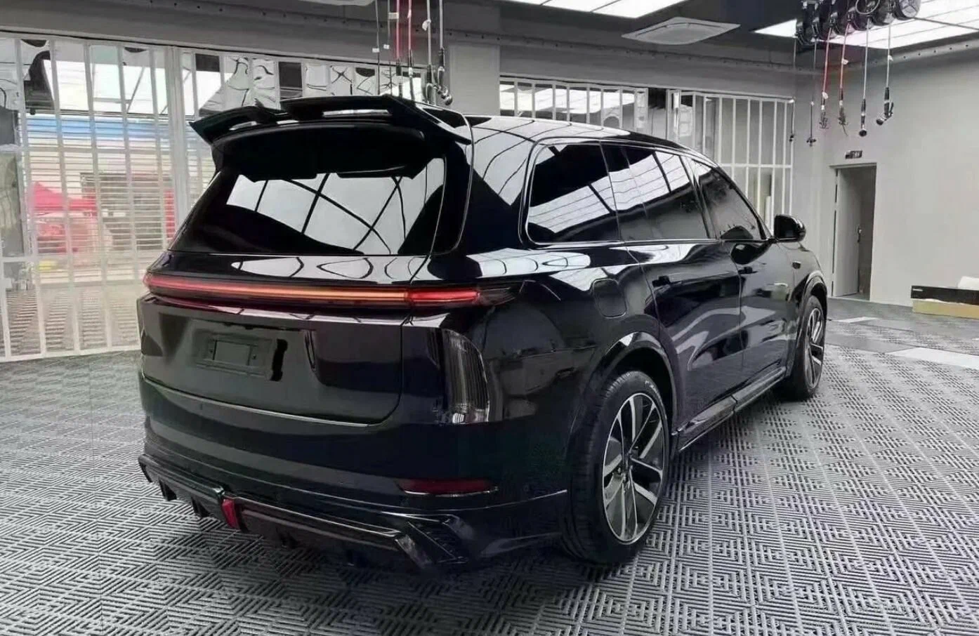 Lixiang L9 C Model Body Kit Arxa