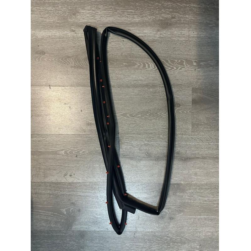 Changan A05 Qapı Rezini Dayaqda Olan Qabaq Sol (6107013-Dy01-Aa)